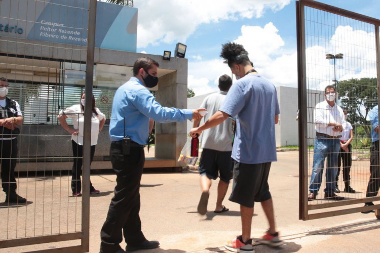 Estudantes de todo Brasil, fazem o segundo dia de prova do Enem (Exame Nacional do Ensino Médio