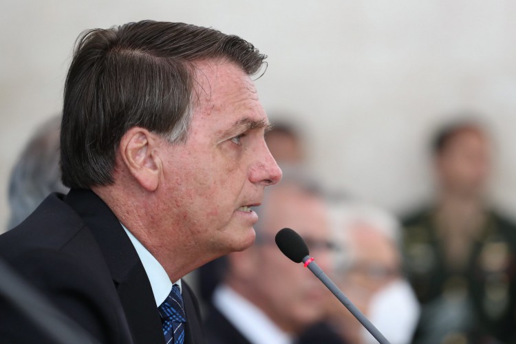 Bolsonaro acumula quase 70 pedidos de impeachment, um recorde