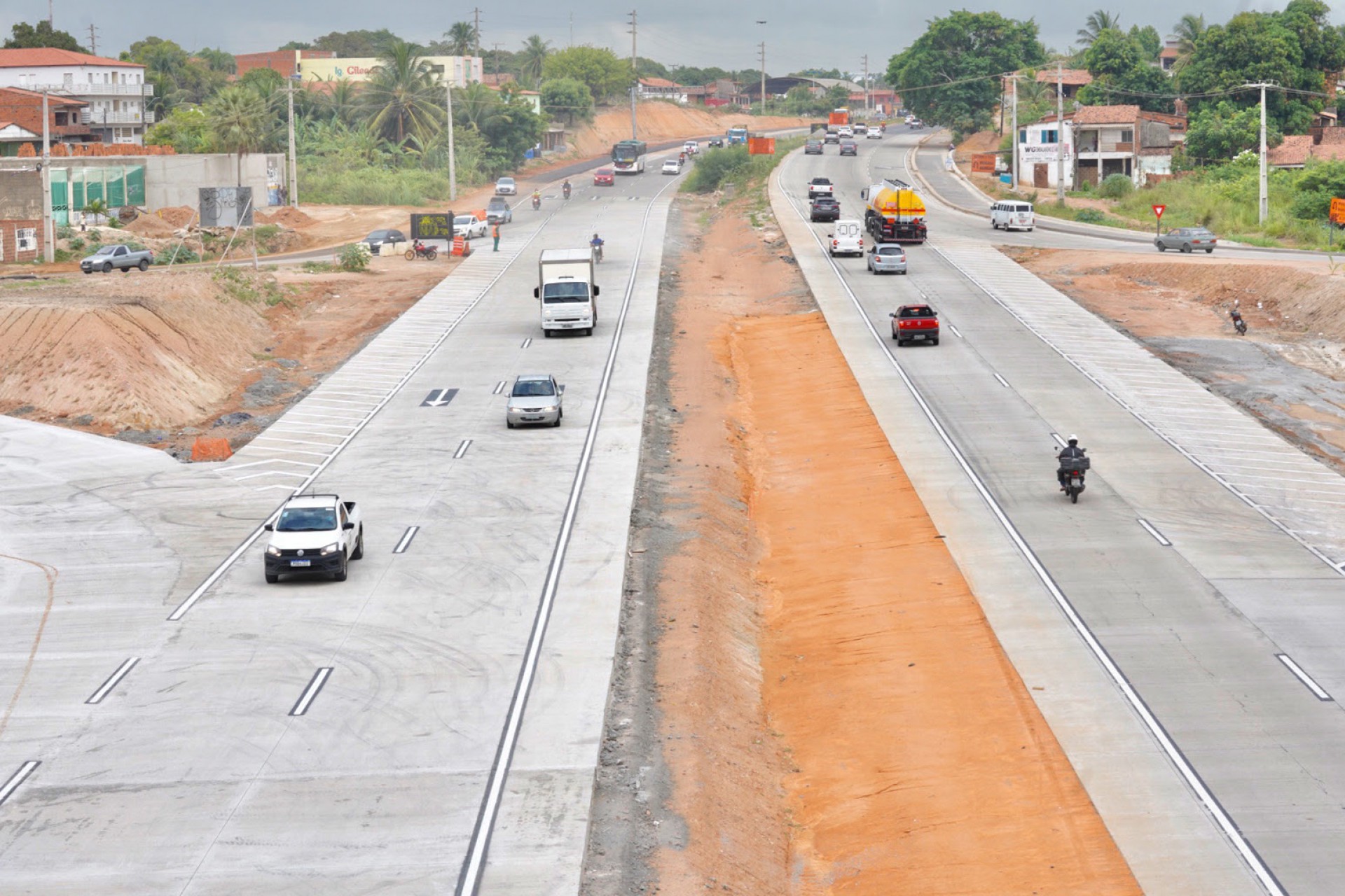 LIBERACAO DO ANEL VIARIO DA AV OSORIO DE PAIVA; VIADUTO CE065 ANEL VIARIO NOS DOIS SENTIDOS FORTALEZA MARANGUAPE; SOP; CE065; ANEL VIARIO; FOTOS © CARLOS GIBAJA/GOV DO CEARA; (Foto: © CARLOS GIBAJA/ GOV. DO CEARA)