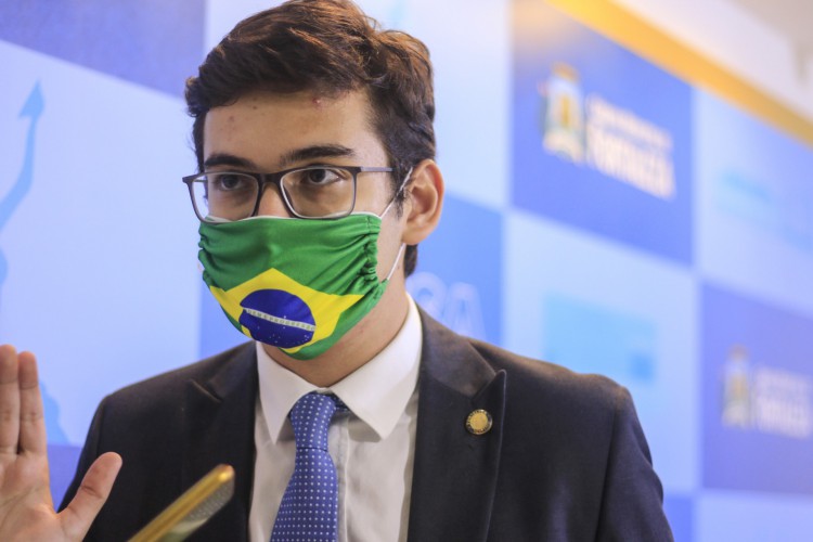 FORTALEZA, CE, 17-02-2021: Sessao no Plenario da Camara Municipal de Fortaleza. Na foto o vereador Carmelo Neto (REPUBLICANOS). Luciano Cavalcante, Fortaleza. (BARBARA MOIRA/ O POVO)