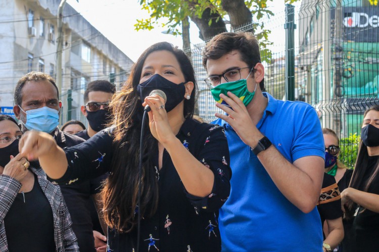 Os vereadores Carmelo Neto e Priscila Costa comemoraram redução do ICMS no Ceará