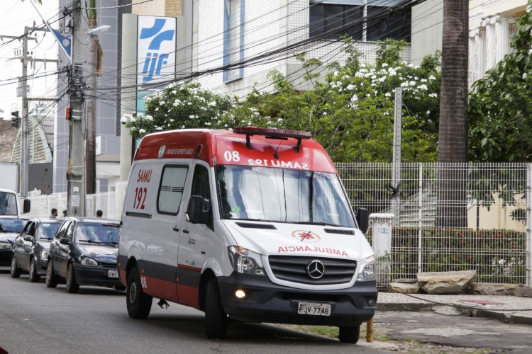 Tentativa de homicídio contra um outro paciente ocorreu dentro do Instituto Doutor José Frota (IJF), no Centro de Fortaleza