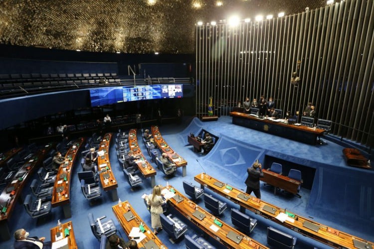 A decisão foi tomada nesta terça-feira, 1º, e agora segue para votação final na Comissão de Constituição, Justiça (CCJ)