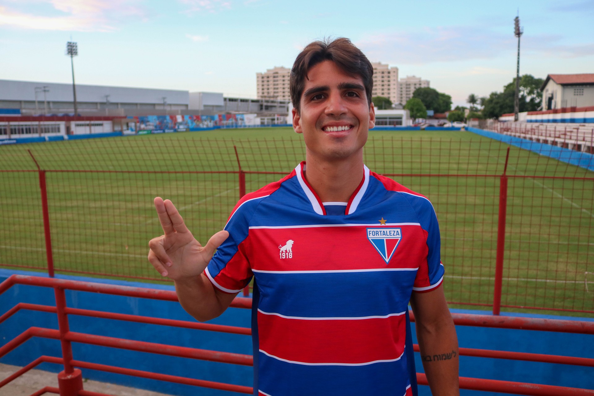 Gustavo Blanco é o sétimo reforço do Fortaleza para 2021  (Foto: Leonardo Moreira / Fortaleza EC)