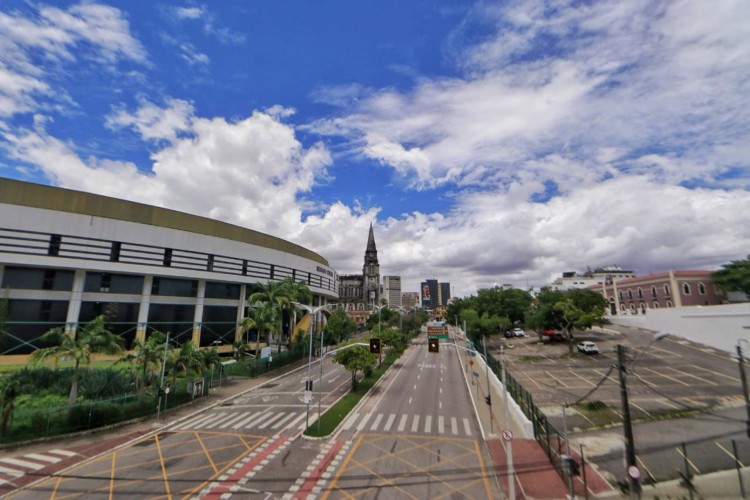 Fortaleza tem domingo de sol após dias de chuvas