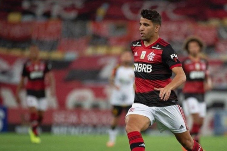 Pepê é uma das joias da base do Flamengo