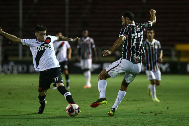 Fluminense e Vasco empatam pelo Carioca após segundo tempo movimentado