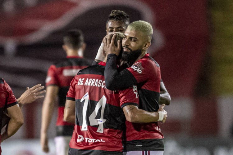 Flamengo venceu por 3 a 0 o Bangu no Campeonato Carioca