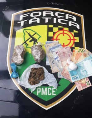 Material encontrado pela Polícia Militar com jovem de 26 anos, preso em flagrante na Aldeota