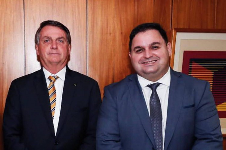 Jair Bolsonaro e o empresário Wellington Leite em encontro no Palácio do Planalto.