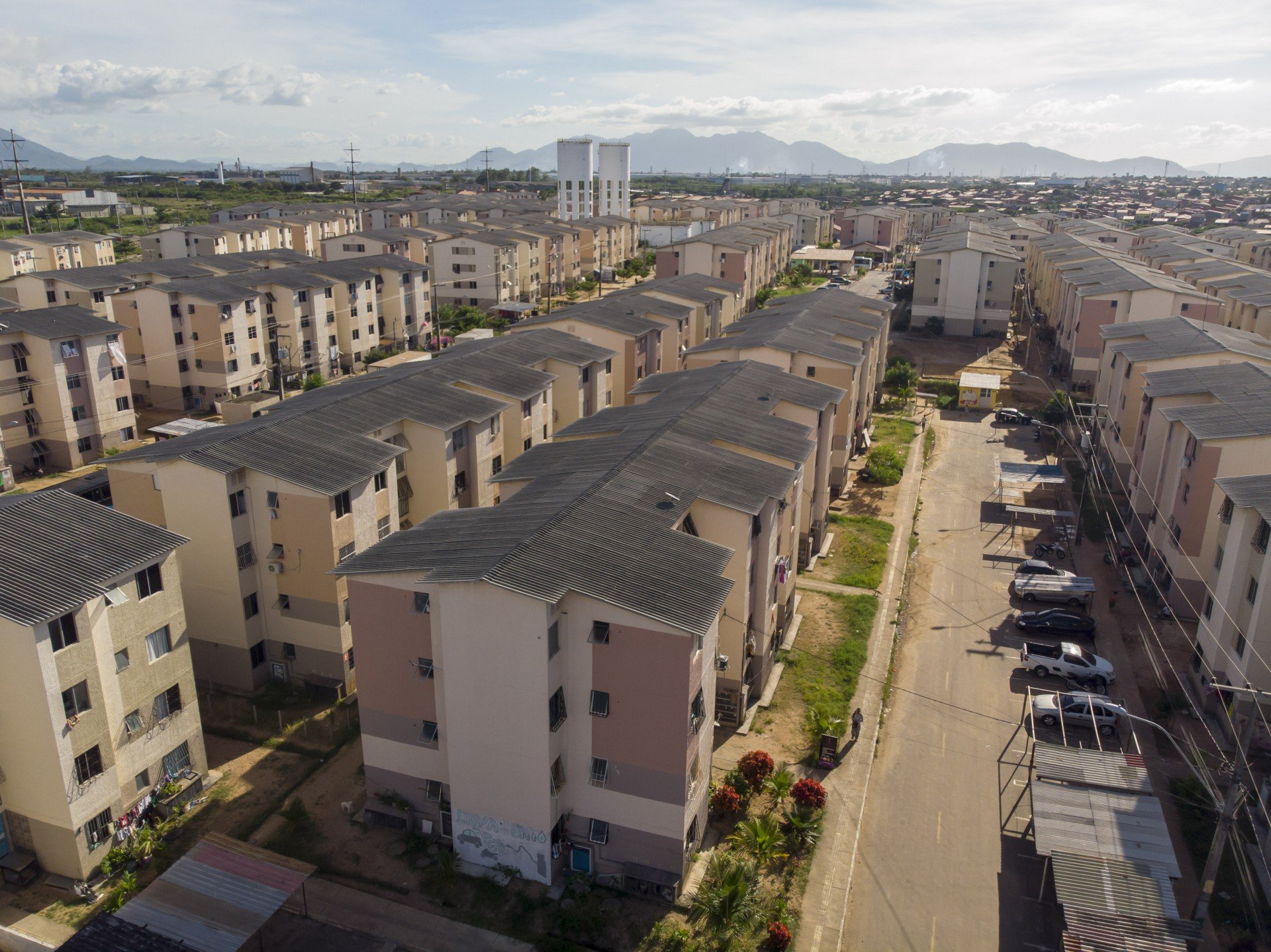 ￼GASTOS com habitação foram 
o que mais caíram no mês (Foto: FCO FONTENELE)