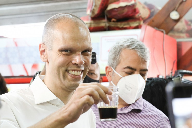 Durante a carreira política, Bruno Covas foi deputado estadual e federal, secretário do Meio Ambiente de São Paulo, vice-prefeito e prefeito da maior cidade país.