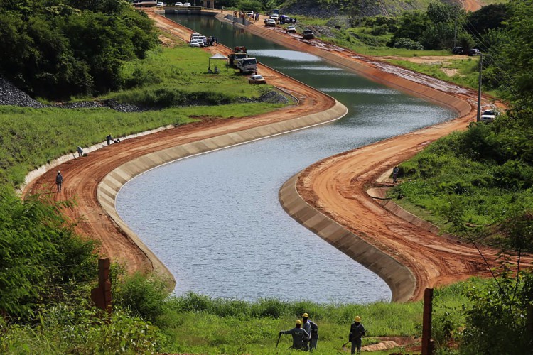 Entre o valor de R$ 3,7 bilhões previstos para investimentos, destaca-se a expansão de projetos como o Cinturão das Águas