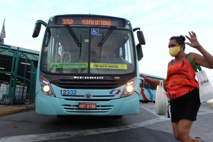 Documentos esquecidos em ônibus ou terminais podem ser recuperados 