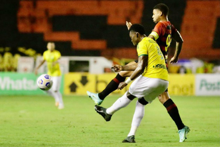 Empate sem gols na Ilha do Retiro - Sport Club do Recife