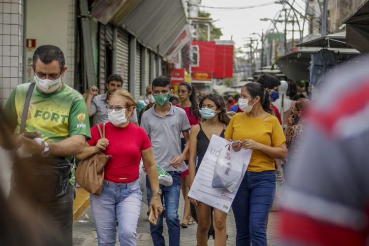 ￼No acumulado de 2021, o Ceará registra 312 mil admissões 
e 250 mil desligamentos 