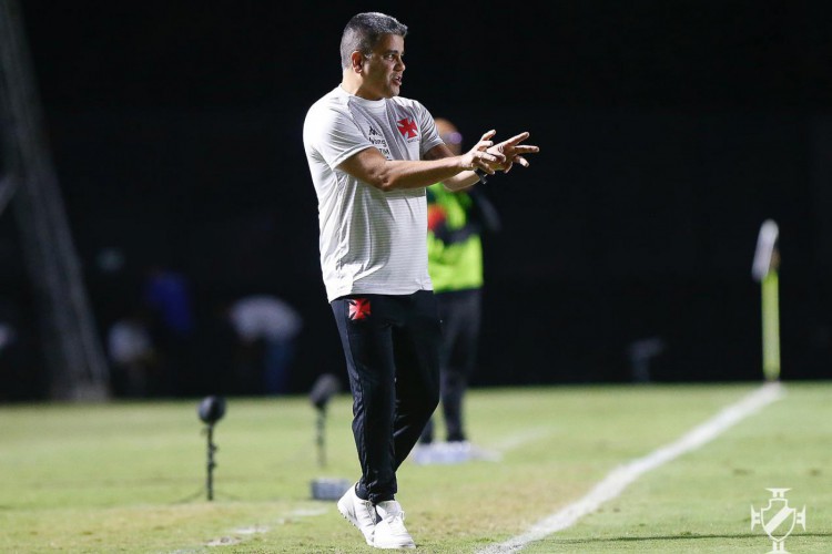 Marcelo Cabo é demitido do Vasco