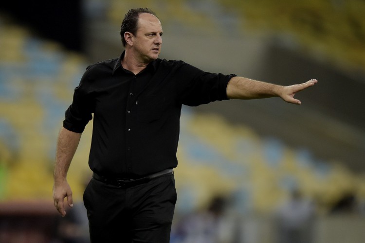 Técnico Rogério Ceni no jogo Flamengo x Vélez Sarsfield, no Maracanã, pela Copa Libertadores