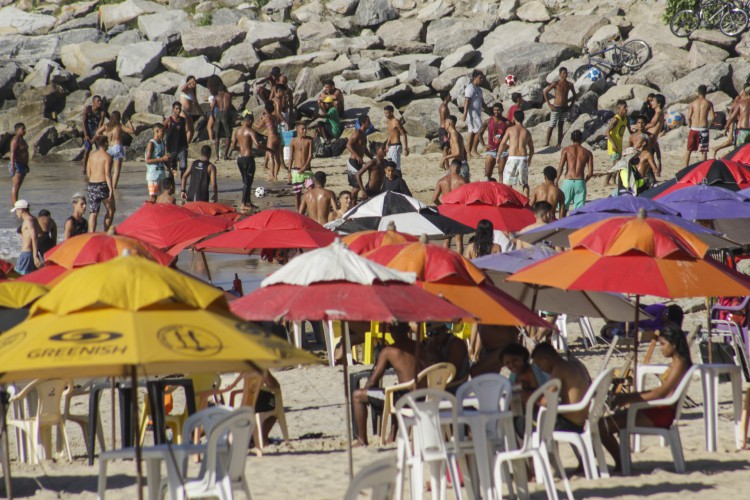 Sábado de sol é ideal para prática de Beach Tennis - Orla Rio