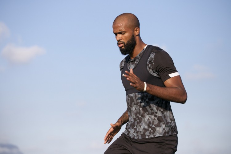 Zagueiro Messias em treino do Ceará no Clube da Aeronáutica, no Rio de Janeiro