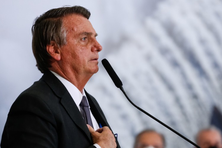 Fundão de R$ 5,7 bilhões coloca Bolsonaro em crise entre Centrão e apoiadores