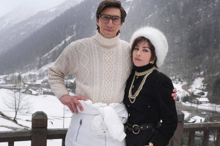 Lady Gaga e Adam Driver protagonizam 