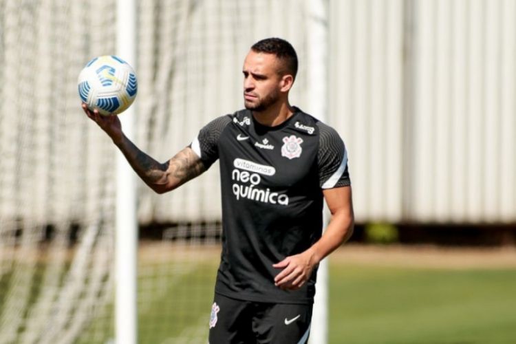 Renato Augusto voltou ao clube paulista marcando um gol contra o Ceará