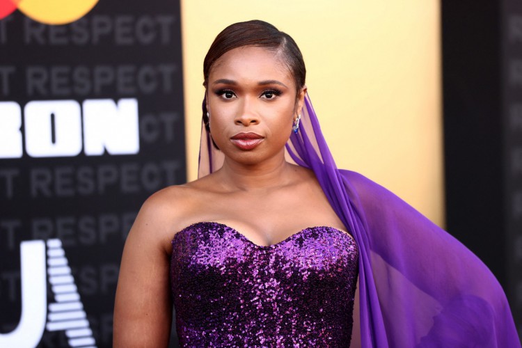 Jennifer Hudson interpreta Aretha Franklin no filme 'Respect'