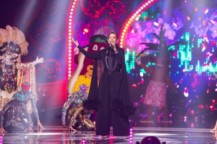 O The Masked Sing Brasil, apresentado por Ivete Sangalo, estreou nessa terça, 10; confira onde assistir online e na TV, como funciona e qual horário passa o programa