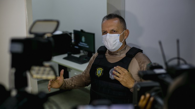 Mauro Albuquerque, secretário da Administração Penitenciária, no único presídio de segurança máxima do Ceará, na BR-116, km 27, em Aquiraz