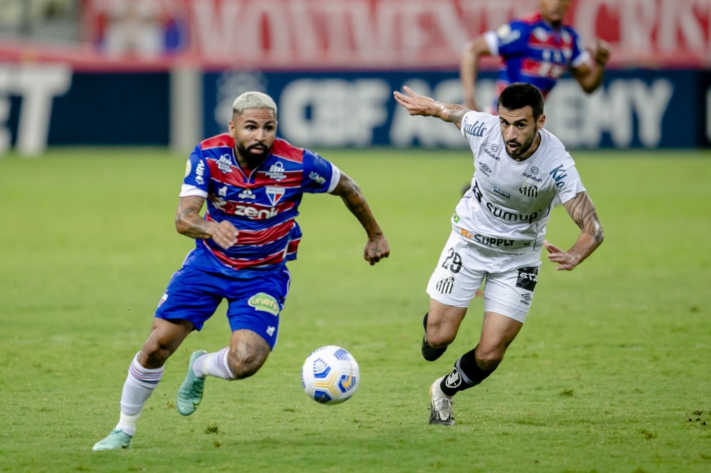 Onde vai passar Santos x Fortaleza? Saiba onde assistir