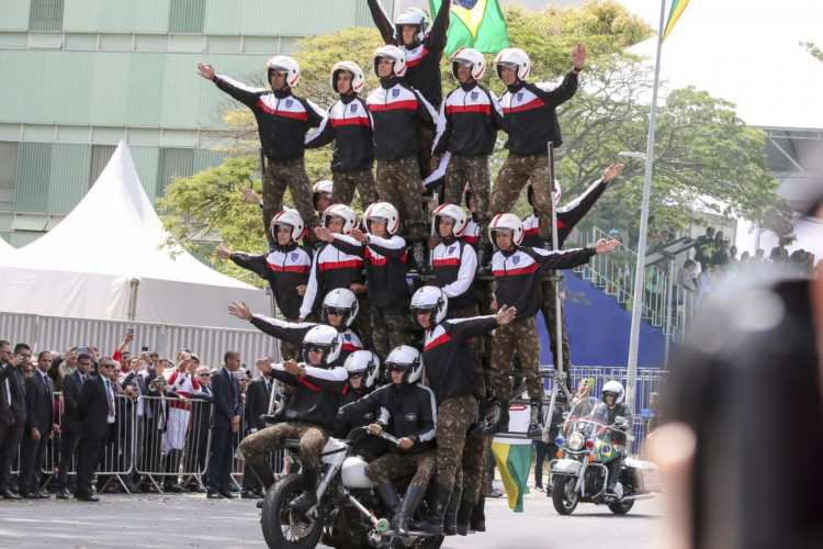 Desfile cívico-militar de 07 de setembro na Esplanada dos Ministérios, Pirâmide Humana, do Batalhão de Polícia do Exército de Brasília