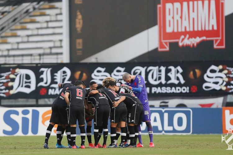 Confiança e Vasco se enfrentam pela Série B do Brasileirão. Veja onde assistir ao vivo à transmissão e qual horário do jogo.