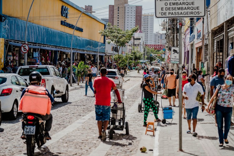 Introdução da variante Delta também preocupa especialistas