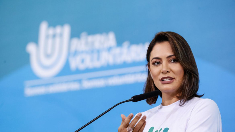 Michelle Bolsonaro discursa em evento do programa Pátria Vonluntária, em 2021