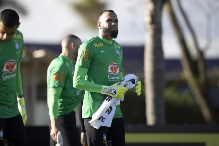 Goleiro Everson em treino da seleção brasileira no CT do Corinthians, em São Paulo