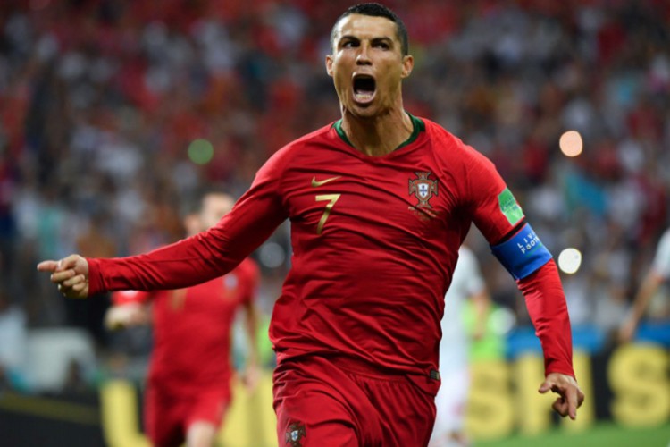 Portugal, seleção do craque Cristiano Ronaldo, enfrenta a Irlanda hoje, quarta, dia 1 de setembro, pelas Eliminatórias da Europa para a Copa do Mundo de 2022; confira onde assistir ao vivo e horário