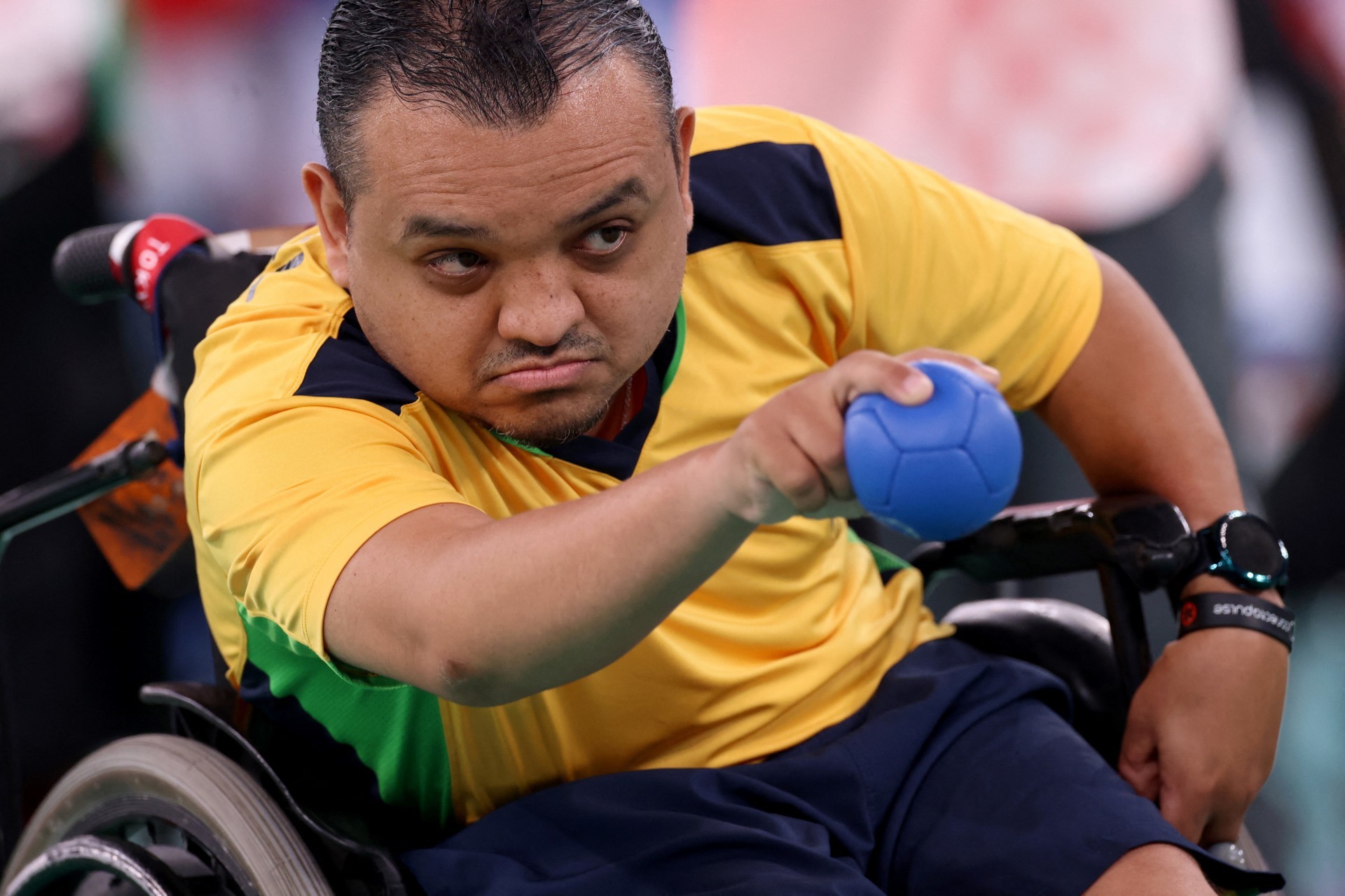 Maciel Santos agora tem um ouro, uma prata e um bronze paralímpicos
 (Foto: BEHROUZ MEHRI / AFP)