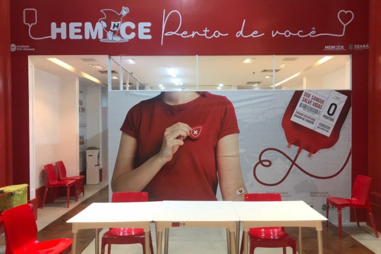 Novo posto de coleta de sangue do Hemoce no shopping RioMar Fortaleza.