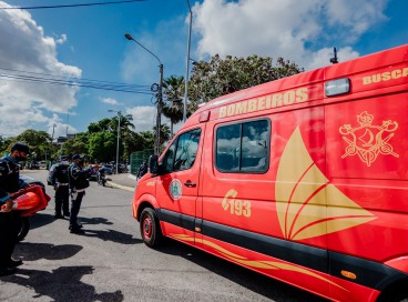 Foto de apoio ilustrativo: viatura dos Bombeiros  