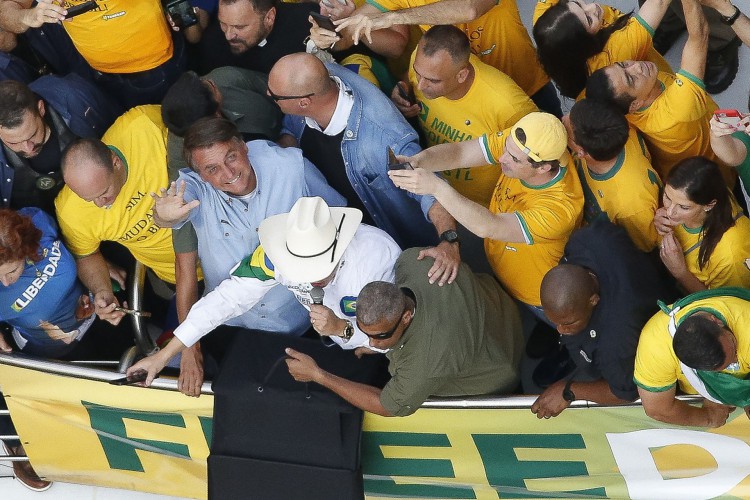 Bolsonaro discursa para apoiadores na avenida Paulista neste 7 de setembro