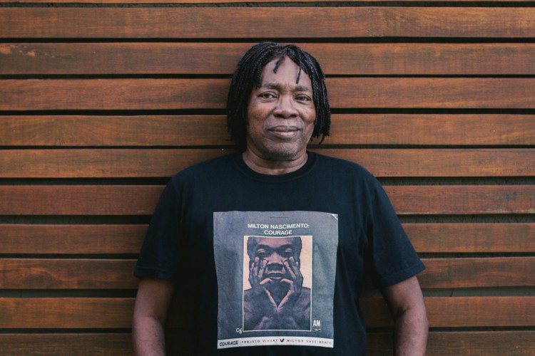 Milton Nascimento se posicionou contra o presidente Jair Bolsonaro nesta terça-feira, 7 de setembro