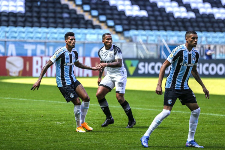 Ceará é derrotado por 2 a 0 pelo Grêmio, fora de casa, e permanece sem vencer como visitante na Série A