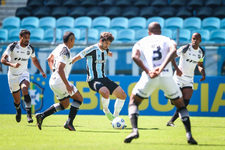 No último jogo fora de casa, o Ceará perdeu para o Grêmio na estreia de Tiago Nunes