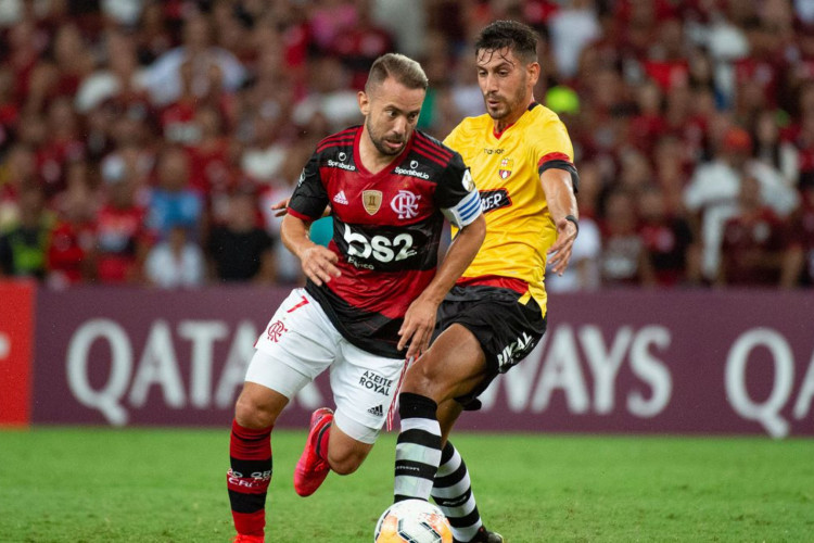 Entre os jogos de hoje, quarta-feira, 29 de setembro, Barcelona Guayaquil e Flamengo se enfrentam pela Taça Libertadores. Veja onde assistir ao vivo à transmissão e qual horário dos jogos do dia.