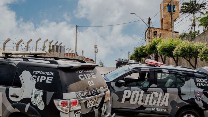 Foto de apoio ilustrativo. Policiais suspeitos de homicídio em Morada Nova têm prisões revogadas