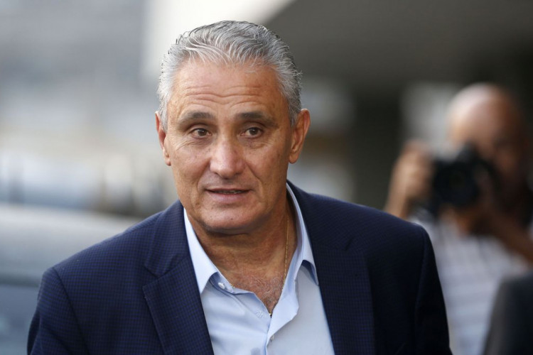 Rio de Janeiro - O técnico Tite durante desembarque da seleção no Rio de Janeiro. (Foto: Tomaz Silva/Agência Brasil)