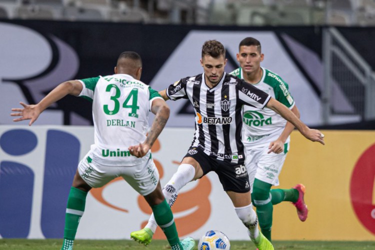 Chapecoense e Atlético-MG se enfrentam pela Série A do Brasileirão. Veja onde assistir ao vivo à transmissão e qual horário do jogo.