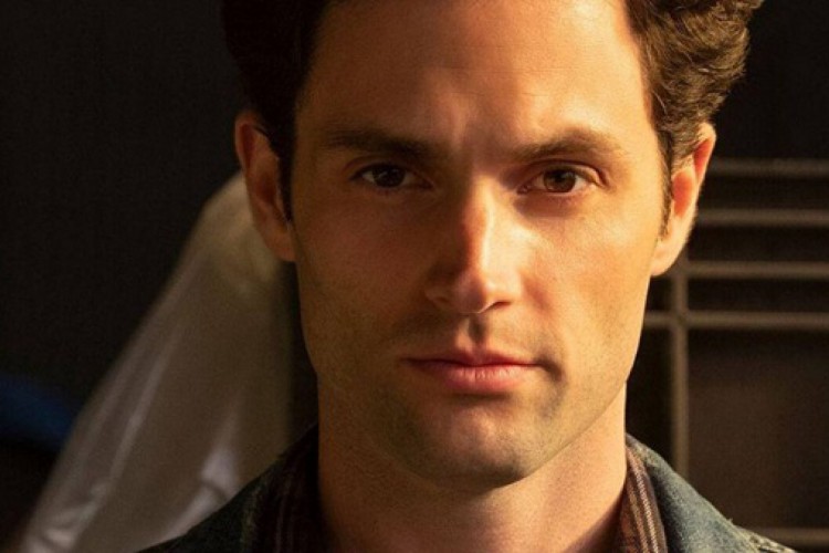 O personagem Joe Goldberg, interpretado por Penn Badgley, da série ‘You’