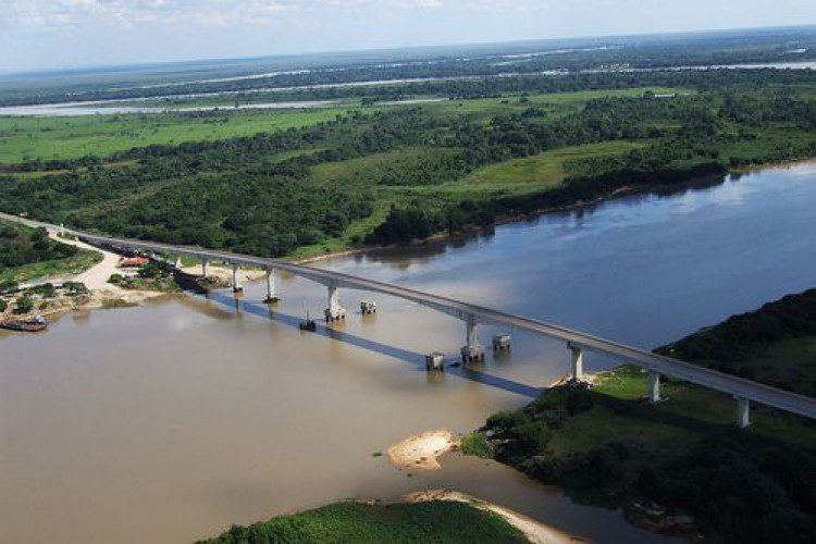 Barco-hotel naufragou durante vendaval no rio Paraguai, em Mato Grosso do Sul, nessa sexta-feira, 15 (foto ilustrativa)
